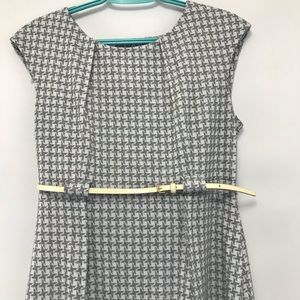 Connected Apparel Dress with belt size 10